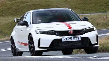 Honda Civic Type R - front cornering